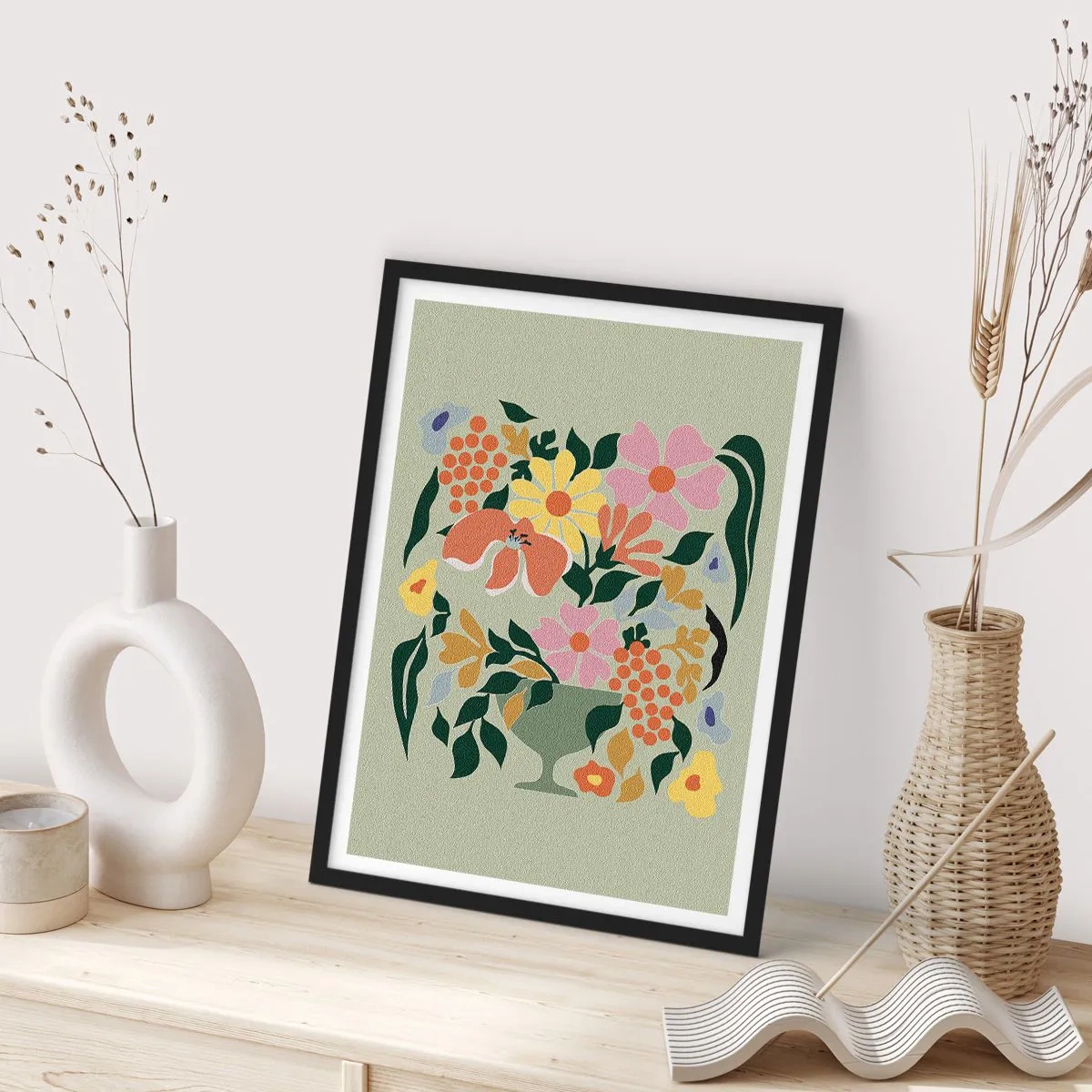 Poster in einem schwarzem Rahmen - Ein buntes Blumenarrangement in einer dekorativen Vase auf grünem Hintergrund - 50x70cm - Strauß voller Leben - Moderne Wanddekoration für Wohnzimmer und Schlafzimmer ARTTOR