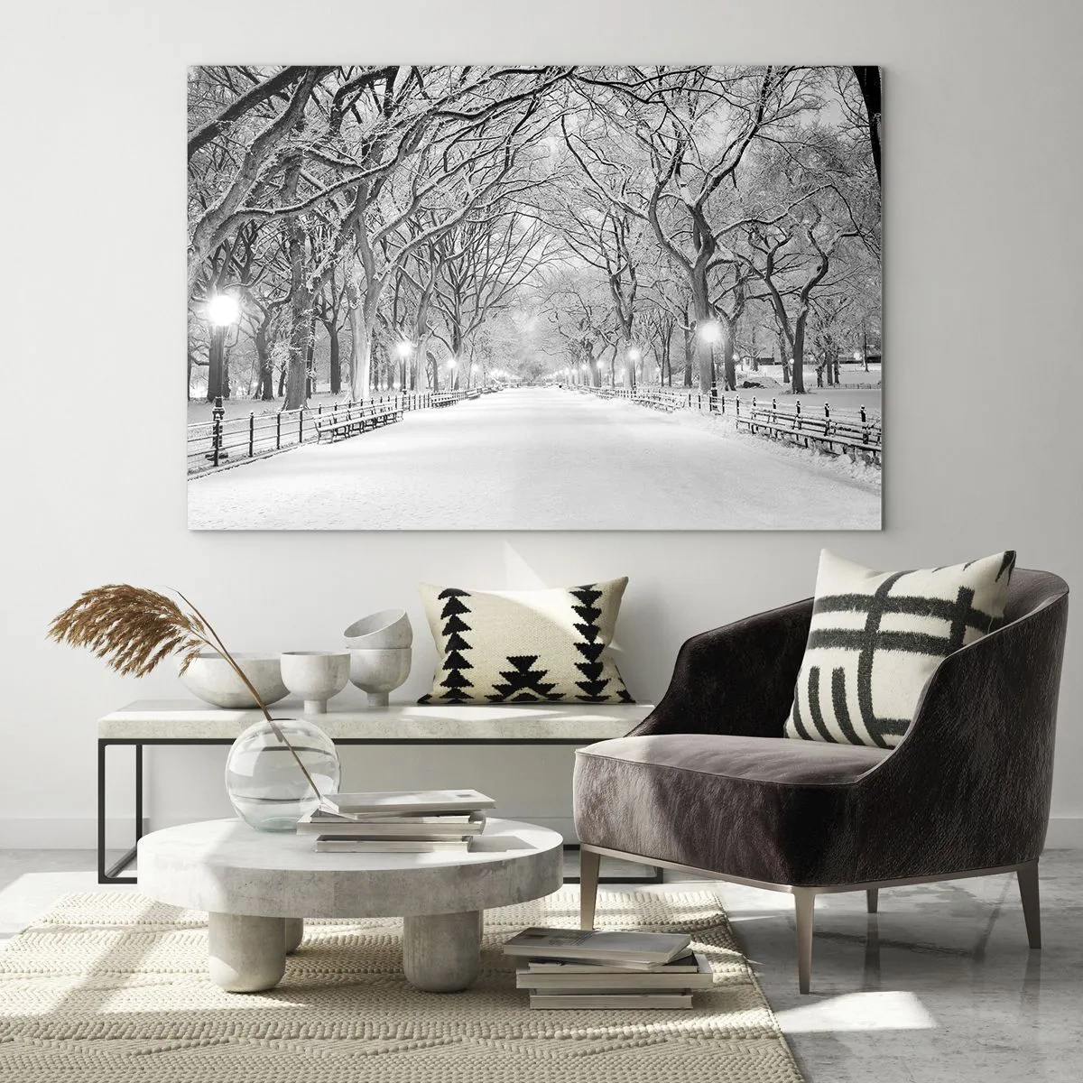 Glasbild - Bild auf glas - Winterbaumallee im Park mit Lichtern und Schnee - 70x50cm - Vier Jahreszeiten - Winter - Moderne Wanddekoration für Wohnzimmer und Schlafzimmer ARTTOR