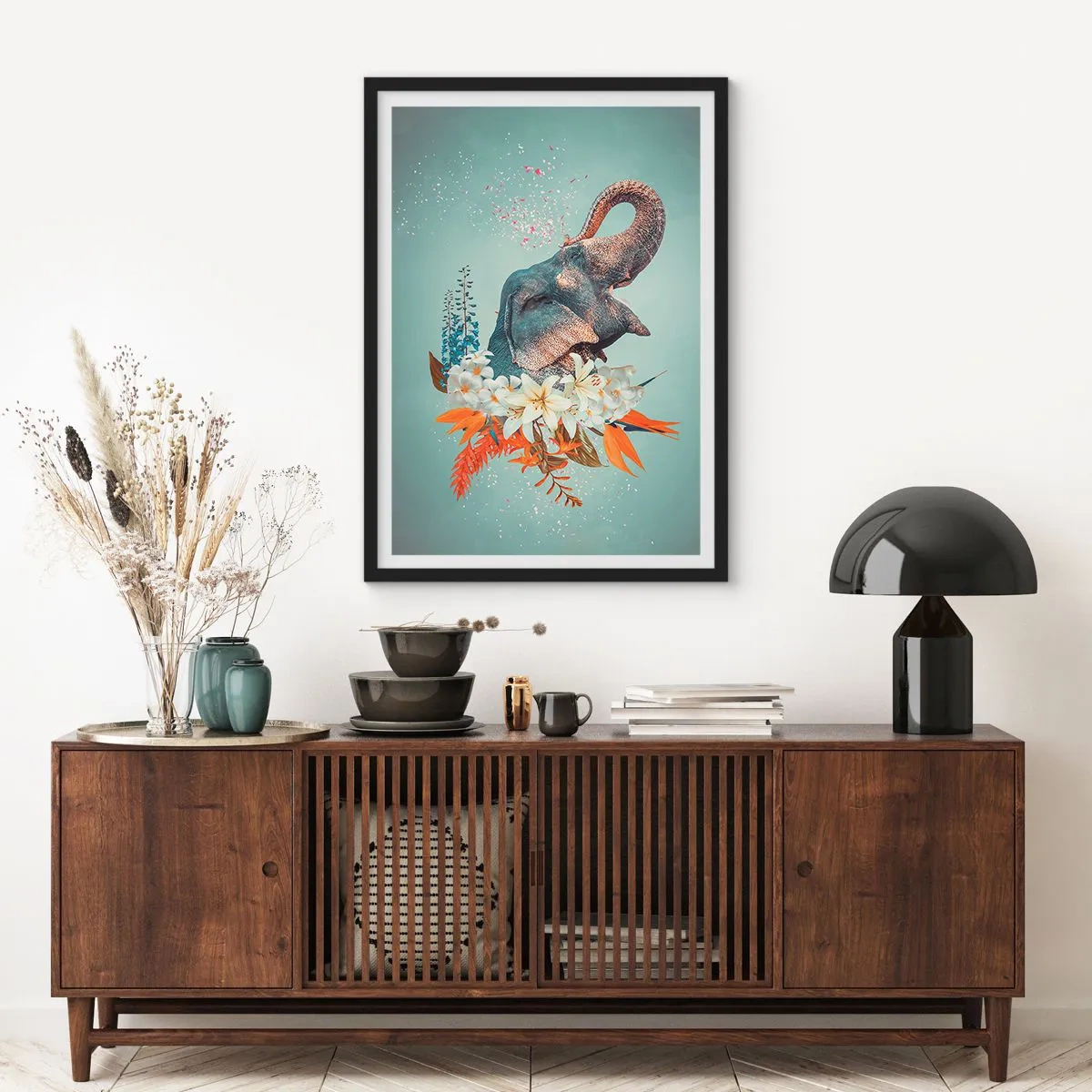 Poster in einem schwarzem Rahmen - Ein Elefant zwischen Blumen in einer surrealen Komposition - 50x70cm - Freudenschrei - Moderne Wanddekoration für Wohnzimmer und Schlafzimmer ARTTOR