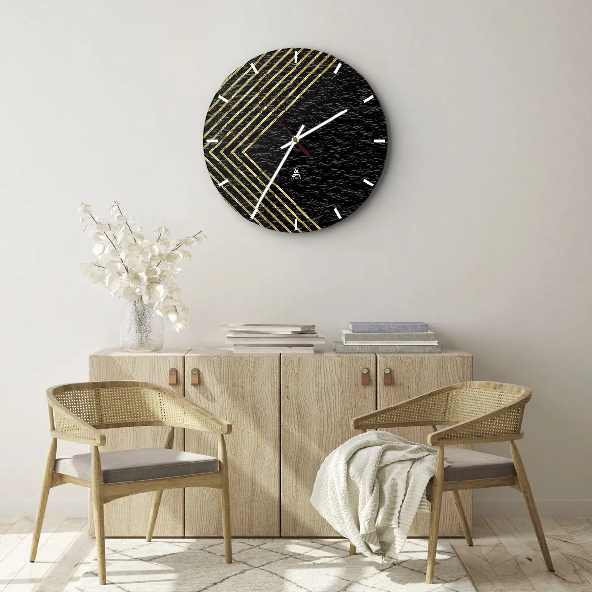 Wanduhr - Glasuhr - Goldene Linien bilden eine Raute auf schwarzem Hintergrund - 30x30cm - Geometrie im glamourösen Stil - Moderne Wanddekoration für Wohnzimmer, Küche und Schlafzimmer ARTTOR