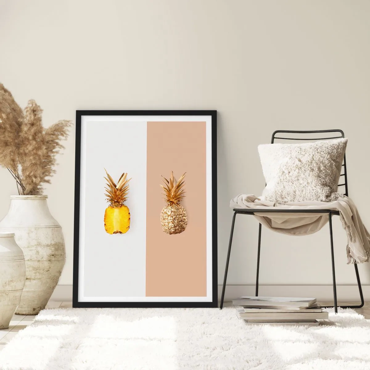 Poster in einem schwarzem Rahmen - Eine minimalistische Komposition aus zwei Ananas - 50x70cm - Ananas für uns - Moderne Wanddekoration für Wohnzimmer und Schlafzimmer ARTTOR