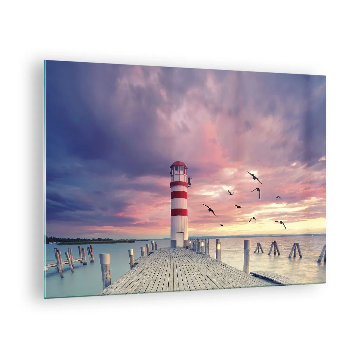Glasbild - Bild auf glas - Leuchtturm auf dem Pier bei Sonnenuntergang mit fliegenden Vögeln - 70x50cm - Es ist Zeit zum Hafen zu gehen - Moderne Wanddekoration für Wohnzimmer und Schlafzimmer ARTTOR
