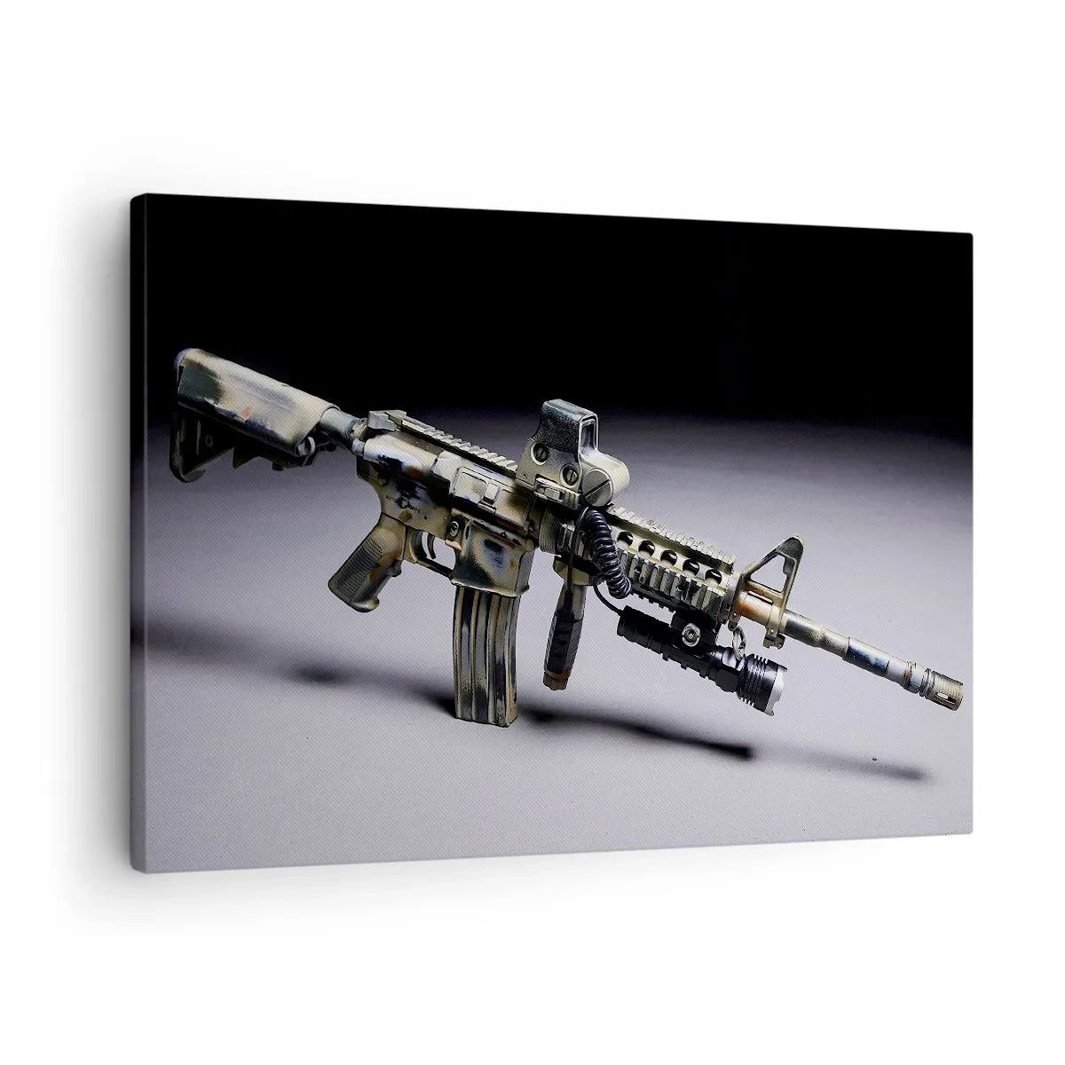 Bild auf Leinwand - Leinwandbild - Moderne Waffe in Tarnfarbe auf dunklem Hintergrund - 70x50cm - Immer bedrohlich - Moderne Wanddekoration für Wohnzimmer und Schlafzimmer ARTTOR