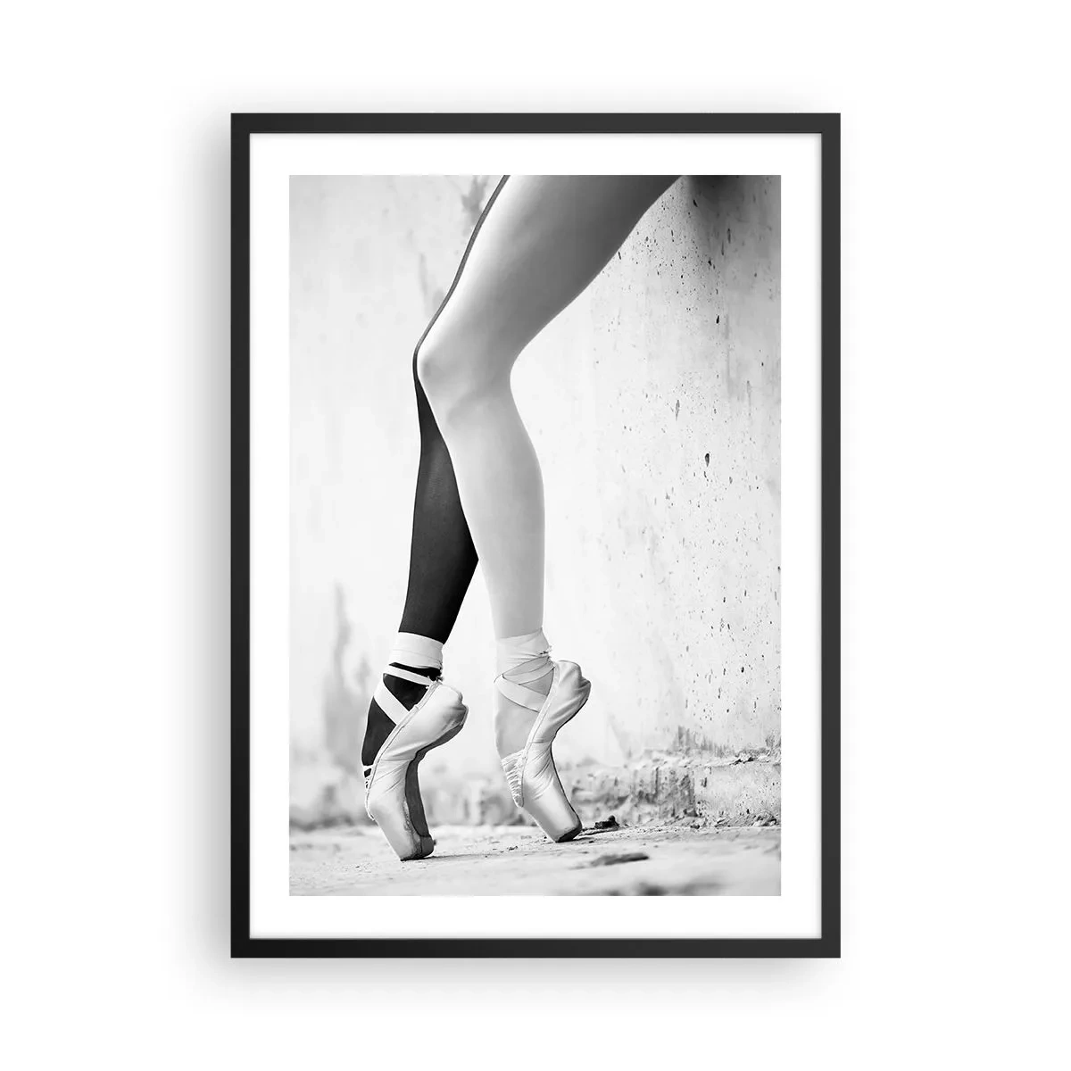 Poster in einem schwarzem Rahmen - Die Subtilität des Balletts - 50x70cm - Ballerina, voilà! - Moderne Wanddekoration für Wohnzimmer und Schlafzimmer ARTTOR