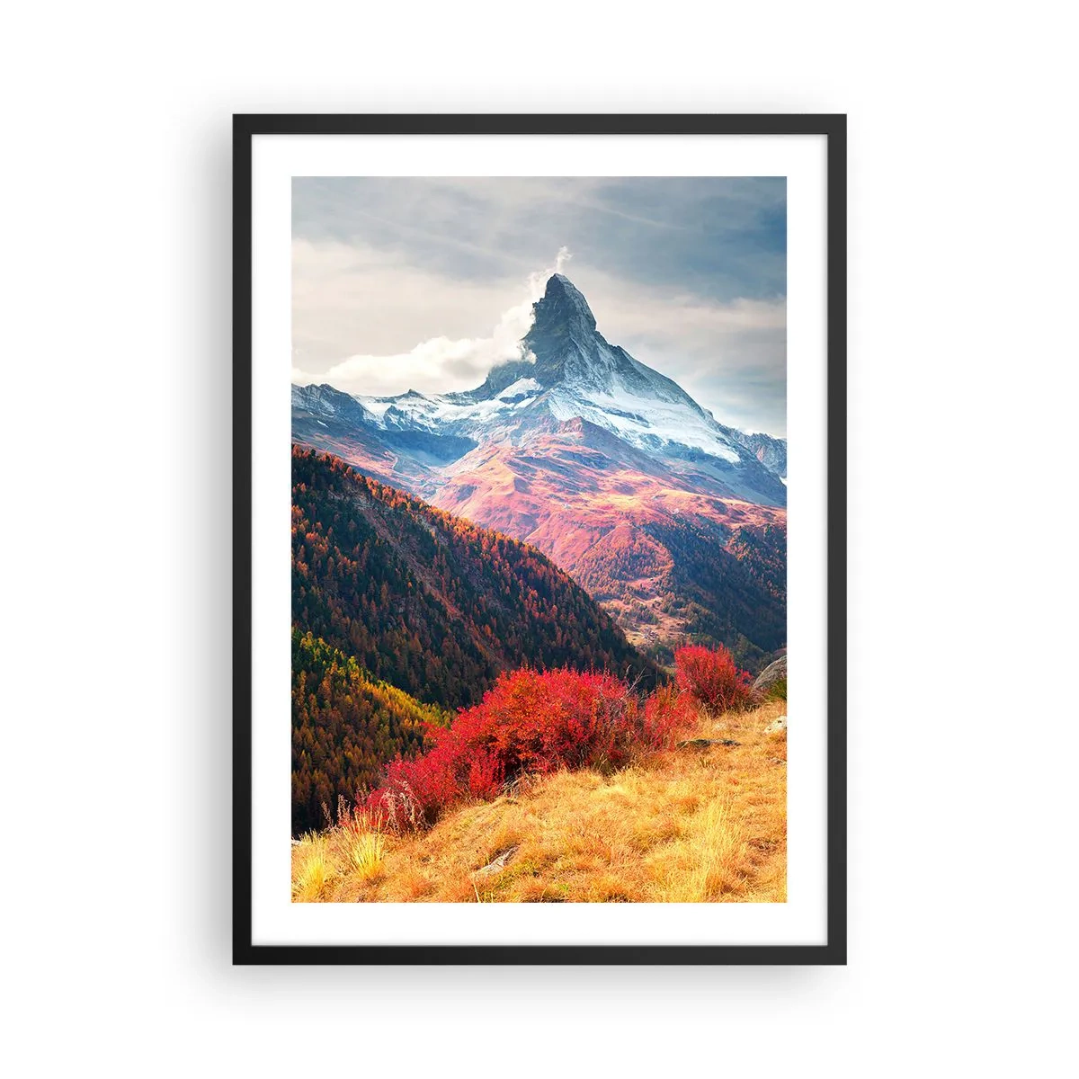 Poster in einem schwarzem Rahmen - Herbstliche Berglandschaft mit schneebedecktem Gipfel - 50x70cm - Alpenherbst - Moderne Wanddekoration für Wohnzimmer und Schlafzimmer ARTTOR